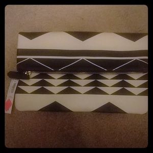 Old Navy brand new clutch